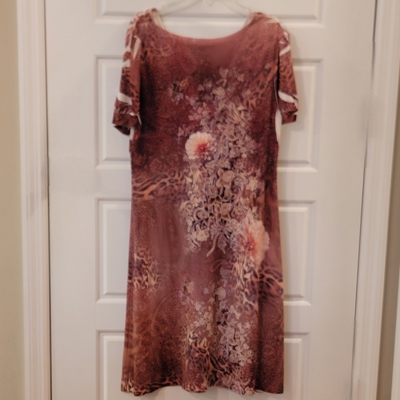 Dressbarn brand dress featuring a mixed floral & animal print in earthy brown 8 - Picture 11 of 13
